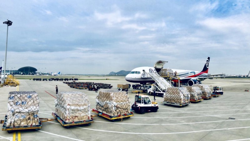 順豐三重豪禮悅享金秋，服務升級助力心意速達